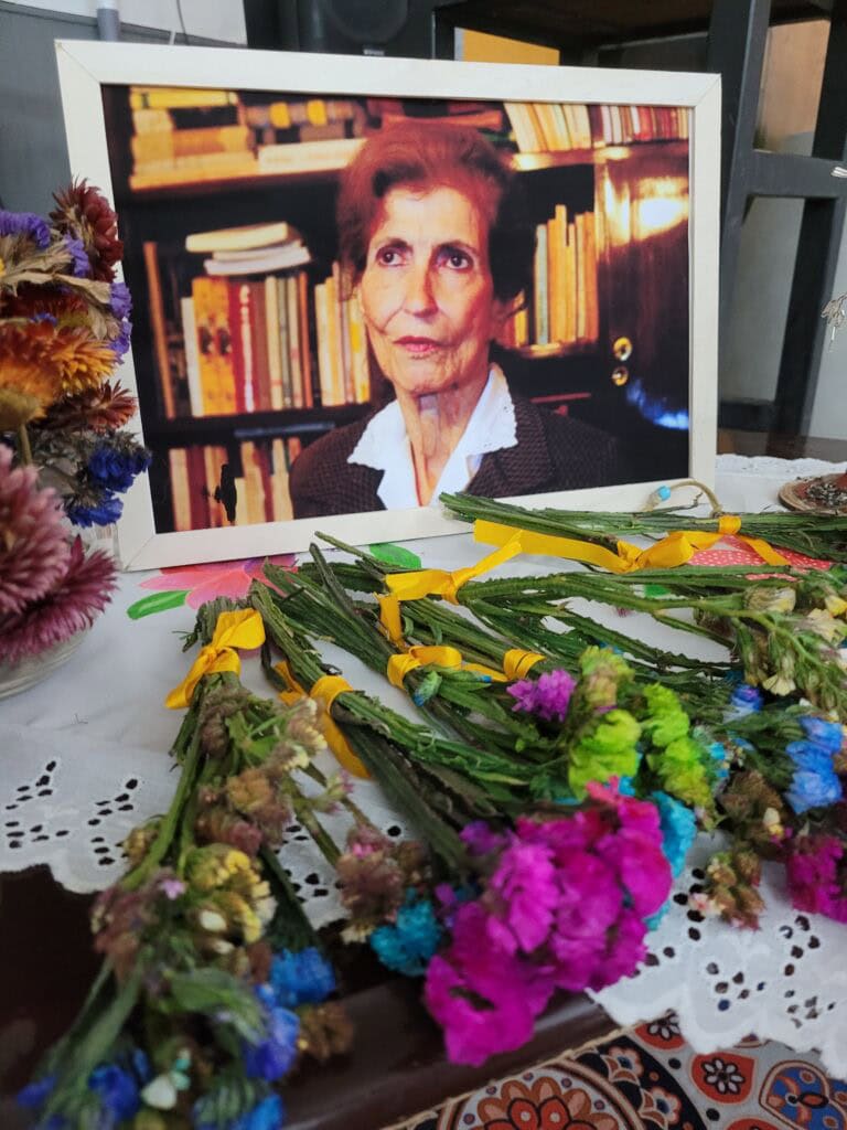 Homenaje a Juana Dib en el 6to Encuentro de Poesía Árabe en Salta